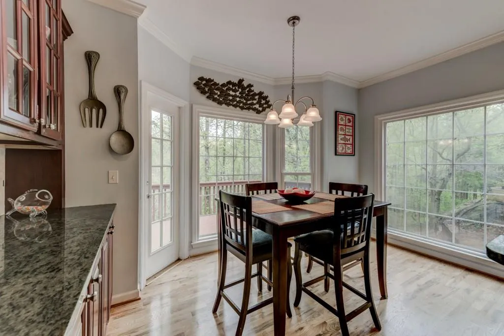 560 Calaveras Drive, Sandy Springs, Georgia 30350, 4 Bedrooms Bedrooms, ,2 BathroomsBathrooms,Residential,Sold,560 Calaveras Drive,6534197