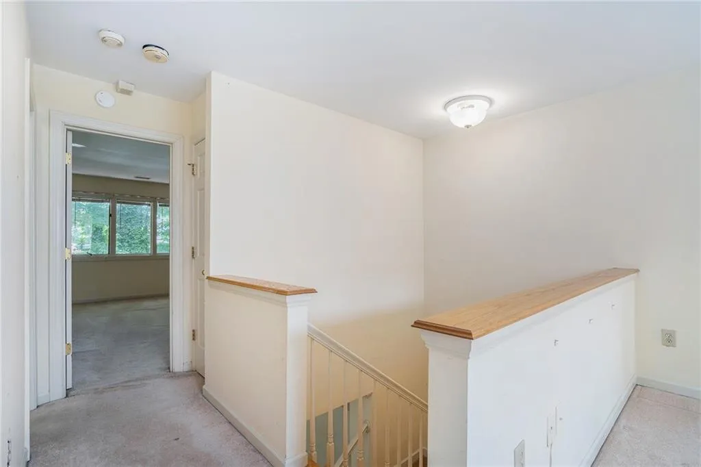 25 Westfair Court, Sandy Springs, Georgia 30328, 3 Bedrooms Bedrooms, ,2 BathroomsBathrooms,Residential,Sold,25 Westfair Court,6911868