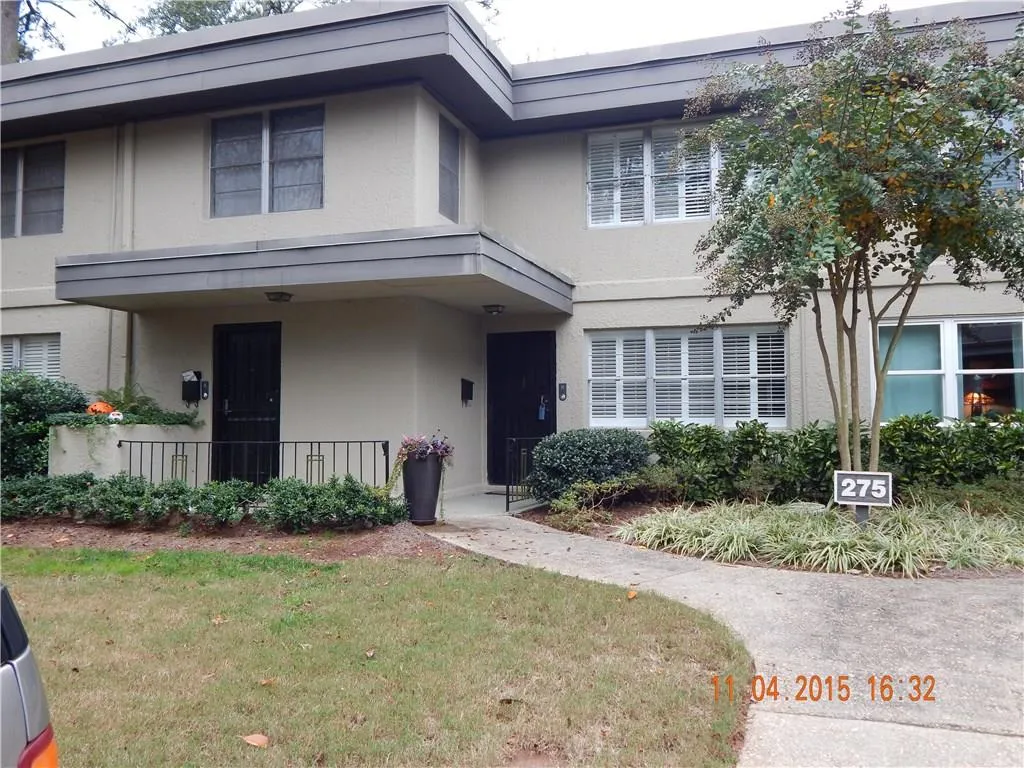 275 Lakemoore Drive Unit B, Atlanta, Georgia 30342, 2 Bedrooms Bedrooms, ,1 BathroomBathrooms,Residential,Sold,275 Lakemoore Drive Unit B,5616766 275 Lakemoore Drive Unit B, Atlanta, Georgia 30342, 2 Bedrooms Bedrooms, ,1 BathroomBathrooms,Residential,Sold,275 Lakemoore Drive Unit B,5616766
