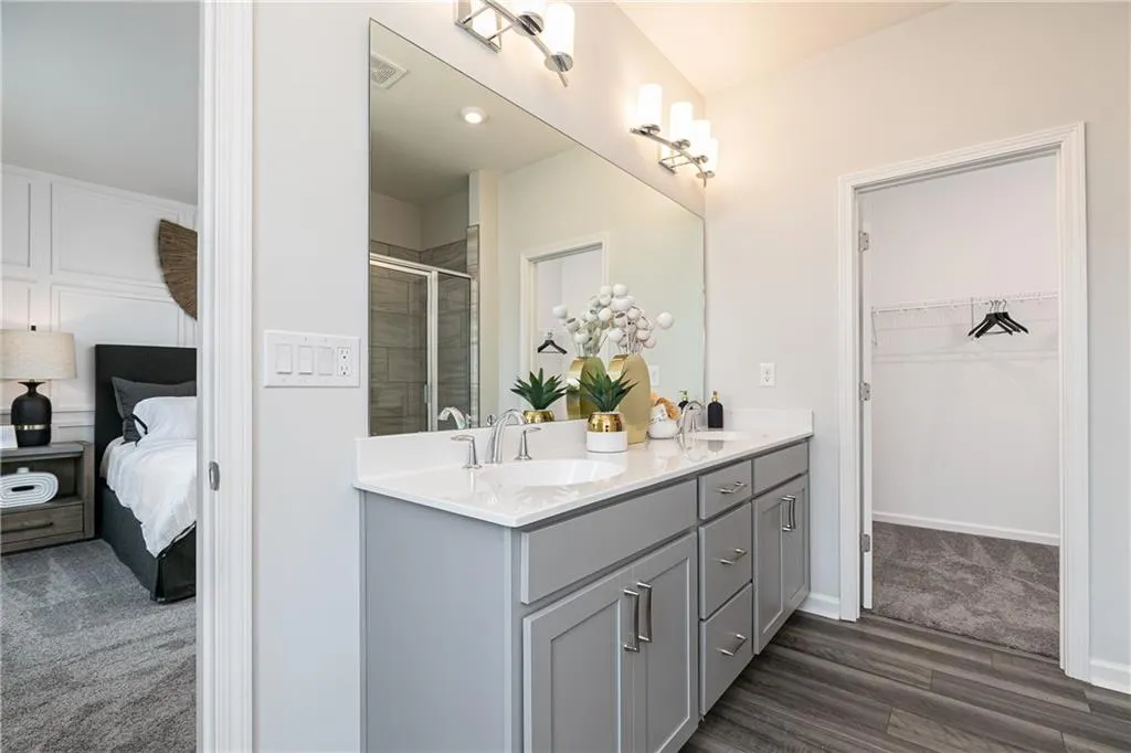 1382 Creekside Circle Nw, Atlanta, Georgia 30318, 3 Bedrooms Bedrooms, ,2 BathroomsBathrooms,Residential,For Sale,1382 Creekside Circle Nw,7641392