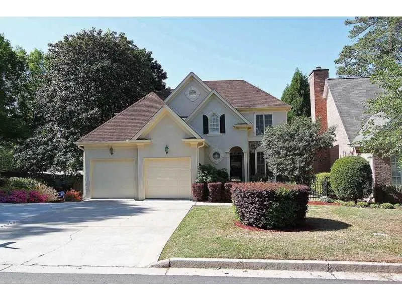 500 Fountain Oaks Way, Atlanta, Georgia 30342, 4 Bedrooms Bedrooms, ,3 BathroomsBathrooms,Residential,Sold,500 Fountain Oaks Way,5596287