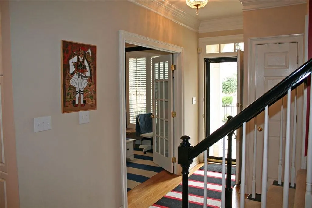 500 Fountain Oaks Way, Atlanta, Georgia 30342, 4 Bedrooms Bedrooms, ,3 BathroomsBathrooms,Residential,Sold,500 Fountain Oaks Way,5596287