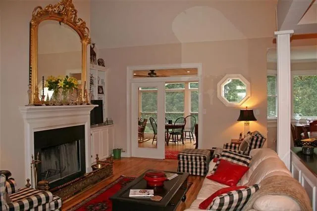 500 Fountain Oaks Way, Atlanta, Georgia 30342, 4 Bedrooms Bedrooms, ,3 BathroomsBathrooms,Residential,Sold,500 Fountain Oaks Way,5596287