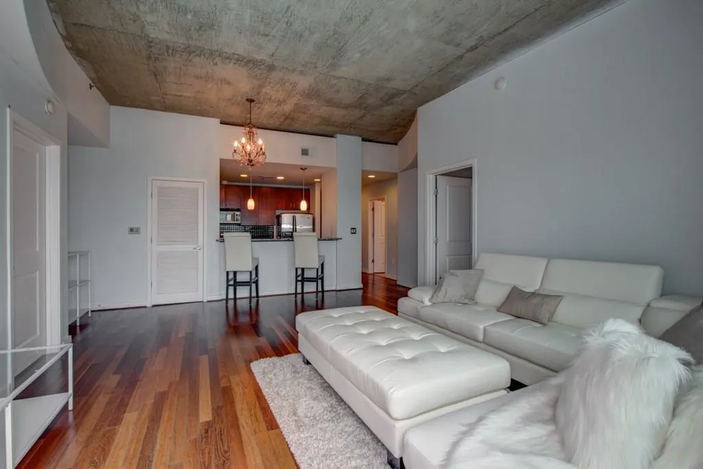 250 Pharr Road Unit 2113, Atlanta, Georgia 30305, 2 Bedrooms Bedrooms, ,2 BathroomsBathrooms,Residential,Sold,250 Pharr Road Unit 2113,5694123