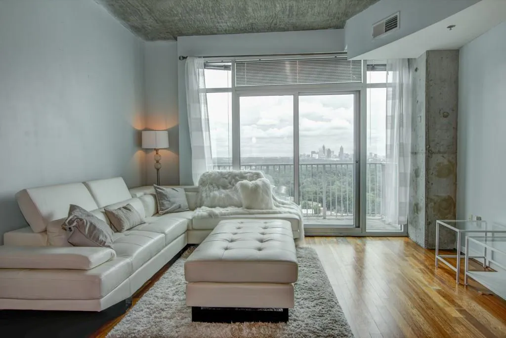 250 Pharr Road Unit 2113, Atlanta, Georgia 30305, 2 Bedrooms Bedrooms, ,2 BathroomsBathrooms,Residential,Sold,250 Pharr Road Unit 2113,5694123
