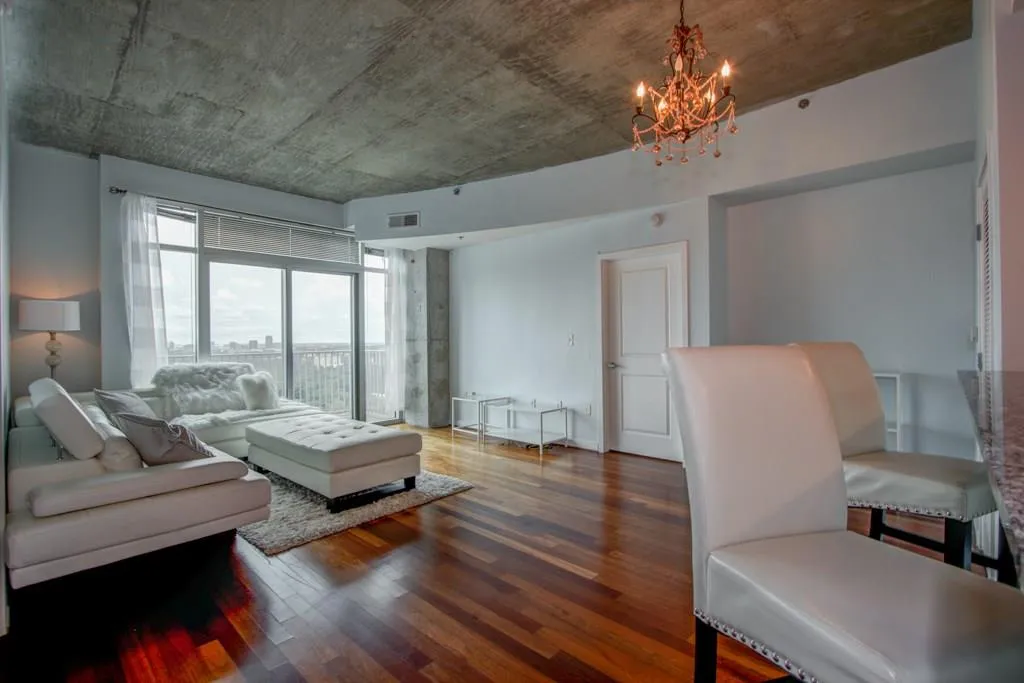 250 Pharr Road Unit 2113, Atlanta, Georgia 30305, 2 Bedrooms Bedrooms, ,2 BathroomsBathrooms,Residential,Sold,250 Pharr Road Unit 2113,5694123
