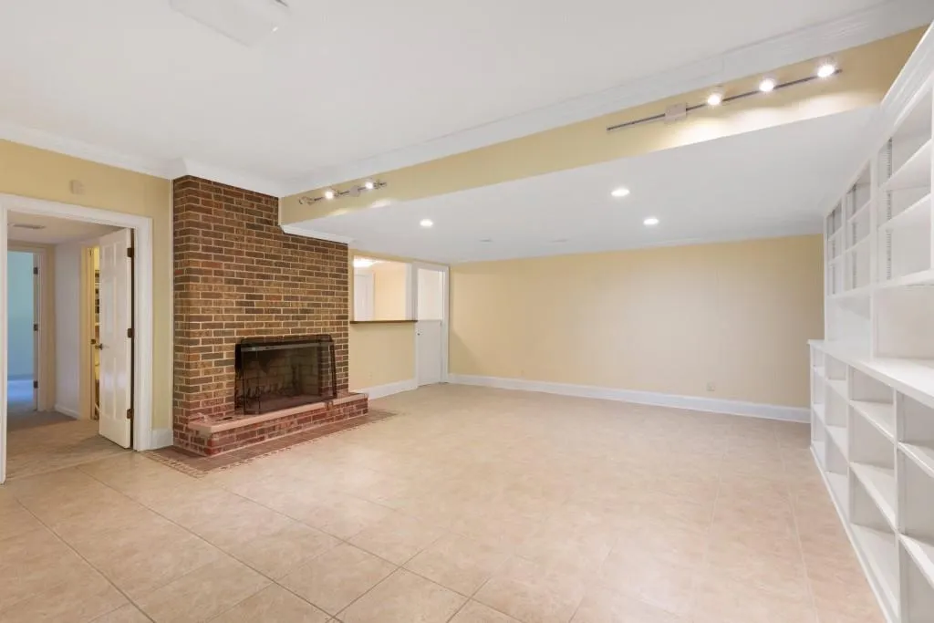 740 River Gate Drive, Atlanta, Georgia 30350, 4 Bedrooms Bedrooms, ,3 BathroomsBathrooms,Residential,Sold,740 River Gate Drive,6888151