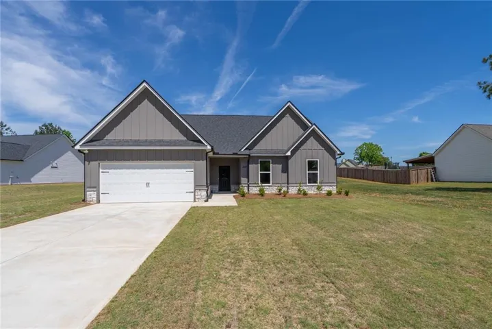 205 Squirrel Run, Good Hope, Georgia 30641