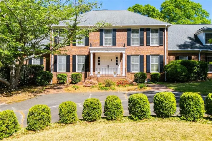 203 S Ole Hickory Trail S, Carrollton, Georgia 30117