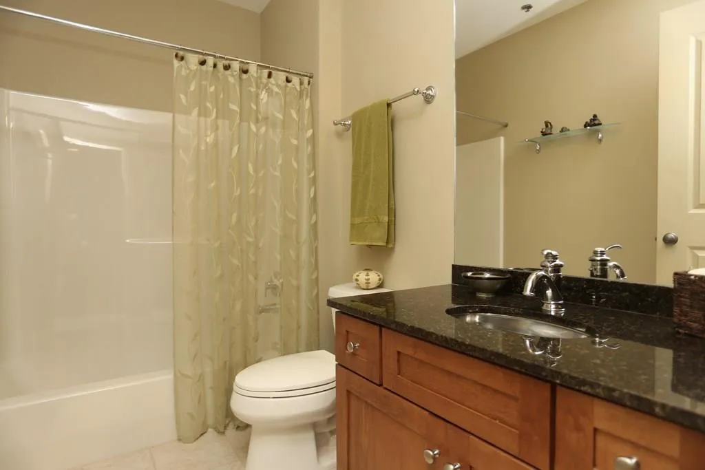 6105 Blue Stone Road Unit 310, Sandy Springs, Georgia 30328, 2 Bedrooms Bedrooms, ,2 BathroomsBathrooms,Residential,Sold,6105 Blue Stone Road Unit 310,5658822