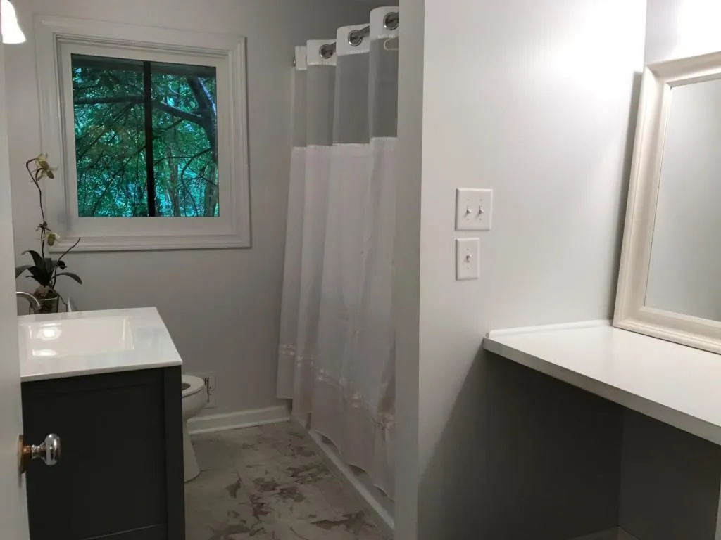 720 Starlight Lane, Sandy Springs, Georgia 30342, 3 Bedrooms Bedrooms, ,2 BathroomsBathrooms,Residential,Sold,720 Starlight Lane,5854191