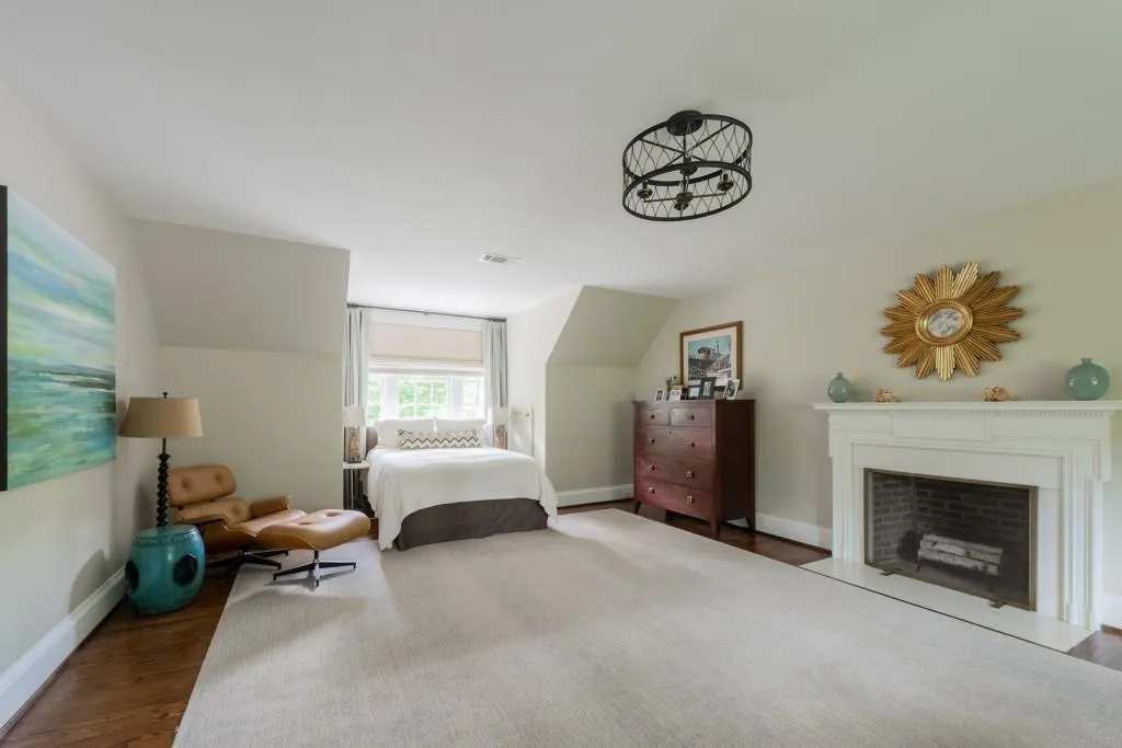 590 Old Cobblestone Drive, Sandy Springs, Georgia 30350, 5 Bedrooms Bedrooms, ,6 BathroomsBathrooms,Residential,Sold,590 Old Cobblestone Drive,6792697