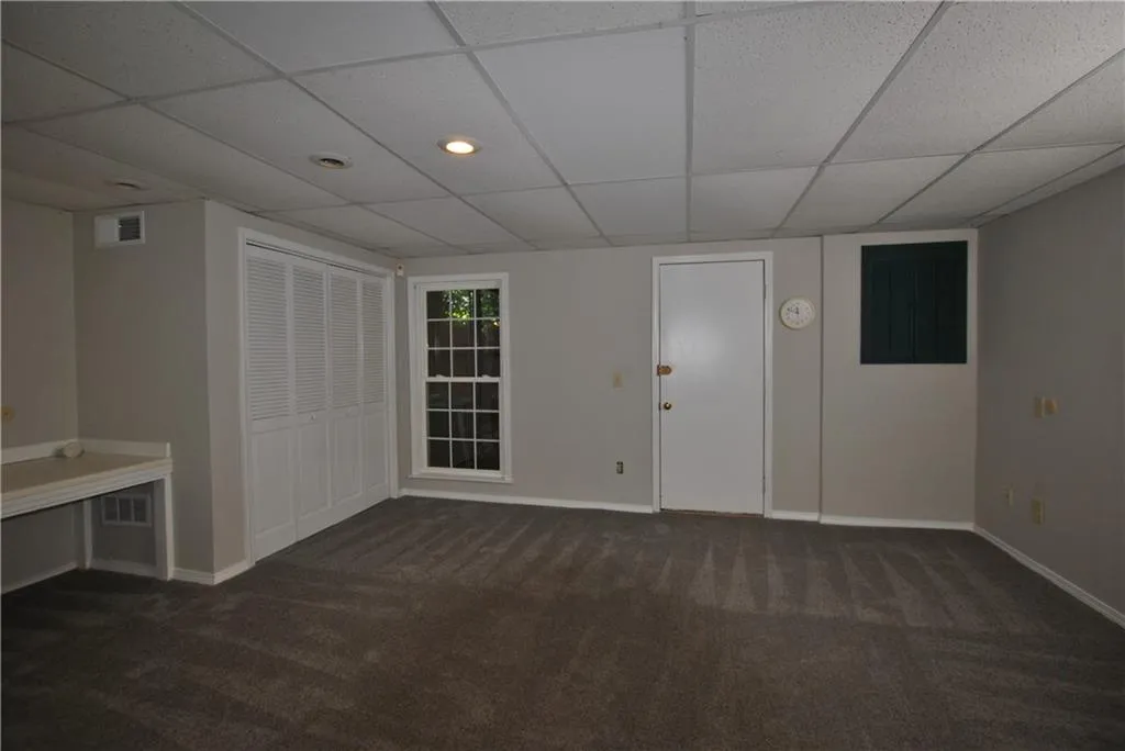 1502 Queen Anne Court, Sandy Springs, Georgia 30350, 2 Bedrooms Bedrooms, ,2 BathroomsBathrooms,Residential,Sold,1502 Queen Anne Court,6963330