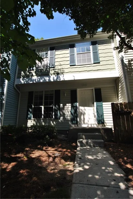 1502 Queen Anne Court, Sandy Springs, Georgia 30350, 2 Bedrooms Bedrooms, ,2 BathroomsBathrooms,Residential,Sold,1502 Queen Anne Court,6963330