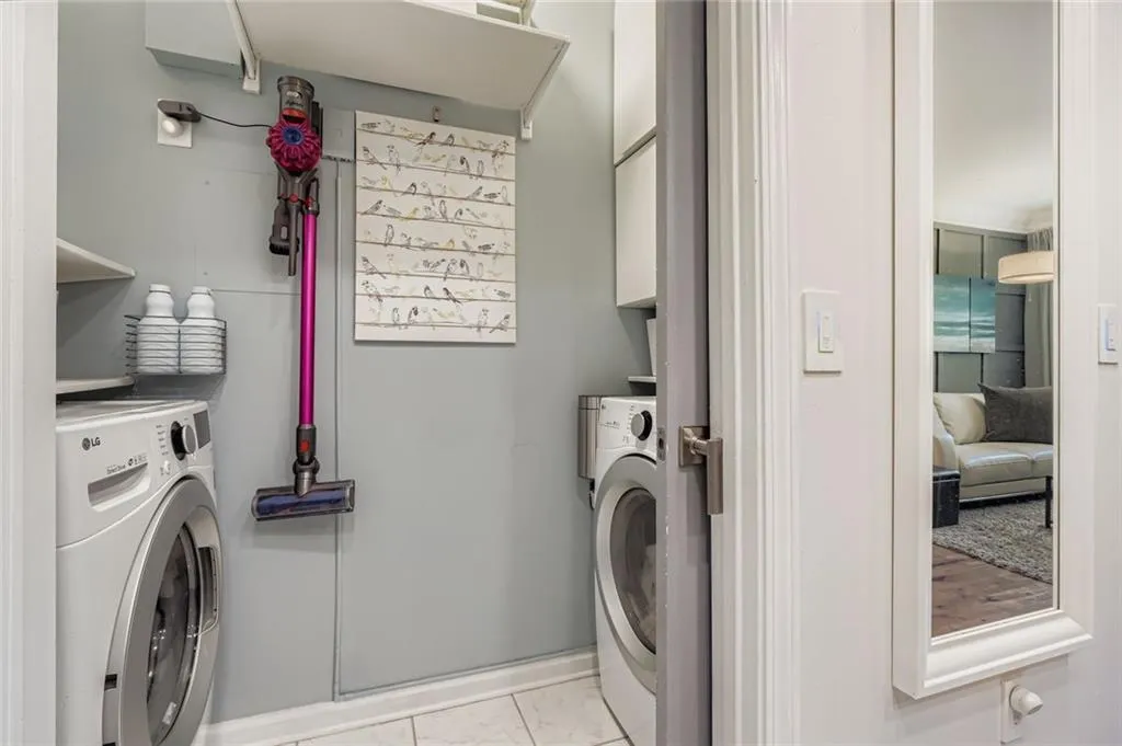 955 Juniper Street Ne Unit #1317, Atlanta, Georgia 30309, 1 Bedroom Bedrooms, 0 ,1 BathroomBathrooms,Residential,For Sale,955 Juniper Street Ne Unit #1317,7762166