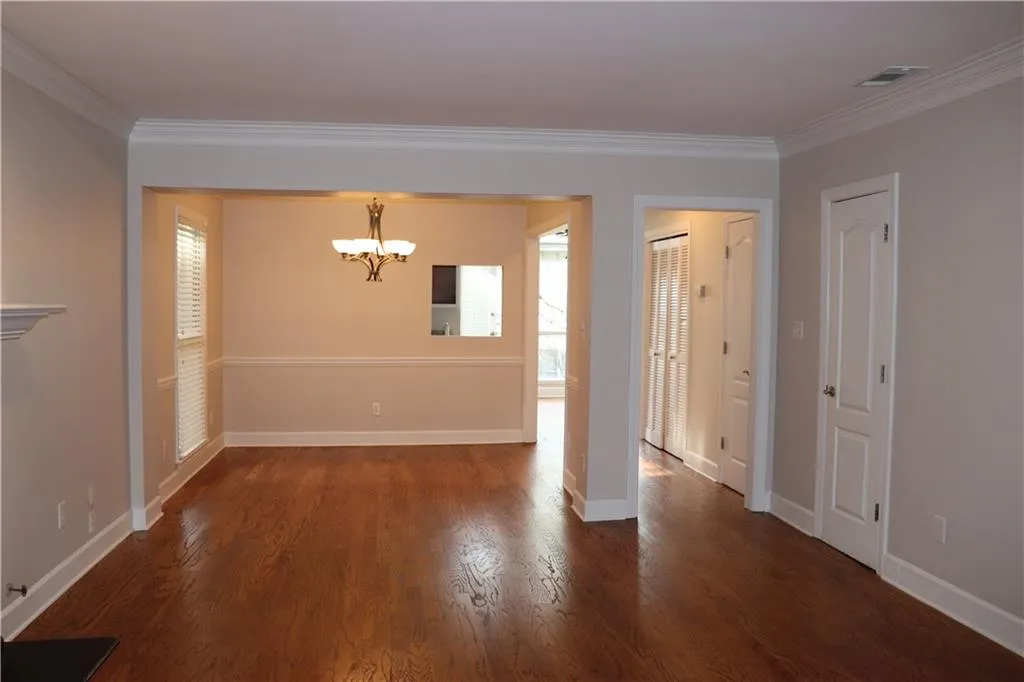 7500 Roswell Road Unit 118, Sandy Springs, Georgia 30350, 2 Bedrooms Bedrooms, ,2 BathroomsBathrooms,Residential,Sold,7500 Roswell Road Unit 118,6530431