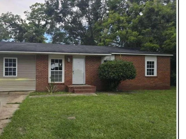 64 Henry Street, Camilla, Georgia 31730
