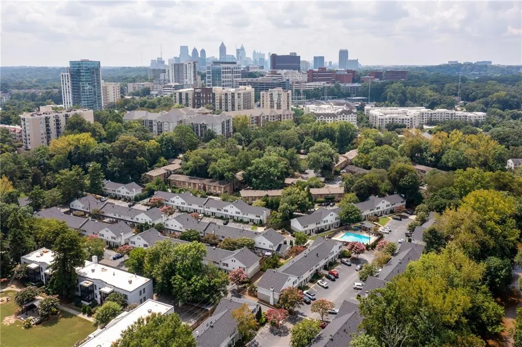 136 Peachtree Memorial Drive Nw Unit Ga1, Atlanta, Georgia 30309, 2 Bedrooms Bedrooms, ,1 BathroomBathrooms,Residential,For Sale,136 Peachtree Memorial Drive Nw Unit Ga1,7636060