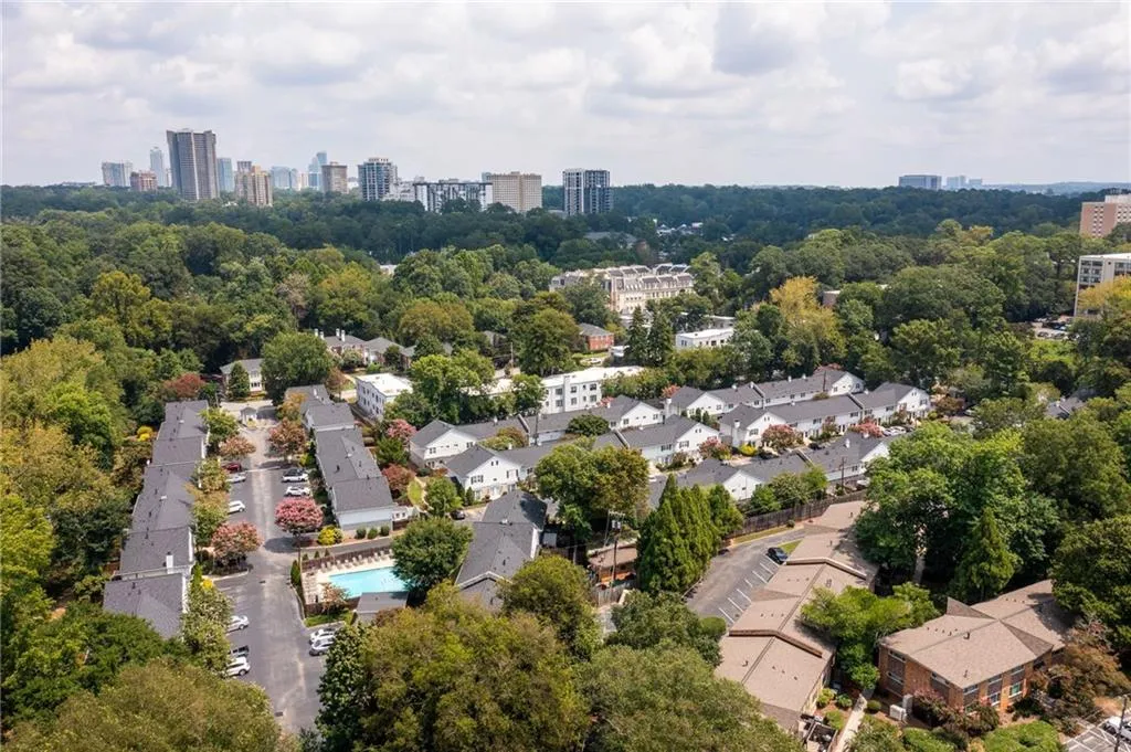 136 Peachtree Memorial Drive Nw Unit Ga1, Atlanta, Georgia 30309, 2 Bedrooms Bedrooms, ,1 BathroomBathrooms,Residential,For Sale,136 Peachtree Memorial Drive Nw Unit Ga1,7636060