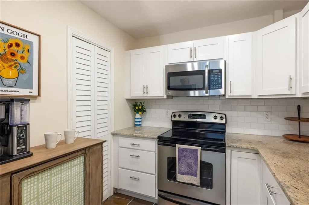 136 Peachtree Memorial Drive Nw Unit Ga1, Atlanta, Georgia 30309, 2 Bedrooms Bedrooms, ,1 BathroomBathrooms,Residential,For Sale,136 Peachtree Memorial Drive Nw Unit Ga1,7636060