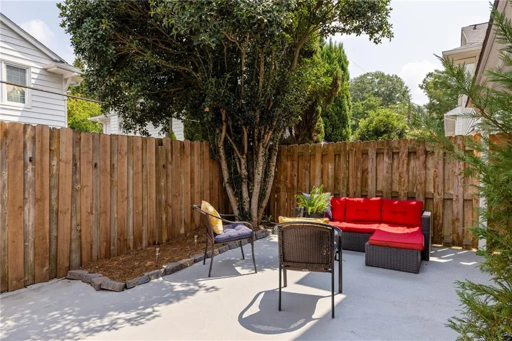 136 Peachtree Memorial Drive Nw Unit Ga1, Atlanta, Georgia 30309, 2 Bedrooms Bedrooms, ,1 BathroomBathrooms,Residential,For Sale,136 Peachtree Memorial Drive Nw Unit Ga1,7636060