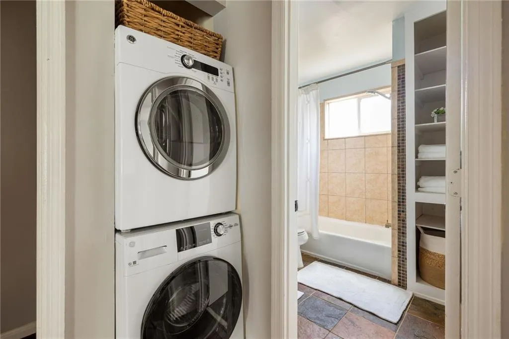 136 Peachtree Memorial Drive Nw Unit Ga1, Atlanta, Georgia 30309, 2 Bedrooms Bedrooms, ,1 BathroomBathrooms,Residential,For Sale,136 Peachtree Memorial Drive Nw Unit Ga1,7636060