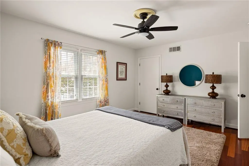136 Peachtree Memorial Drive Nw Unit Ga1, Atlanta, Georgia 30309, 2 Bedrooms Bedrooms, ,1 BathroomBathrooms,Residential,For Sale,136 Peachtree Memorial Drive Nw Unit Ga1,7636060