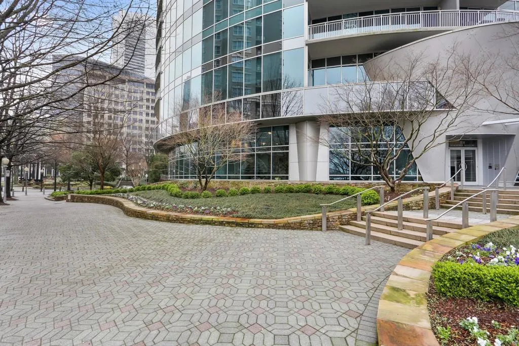 3338 Peachtree Road Unit 2803, Atlanta, Georgia 30326, 2 Bedrooms Bedrooms, ,2 BathroomsBathrooms,Residential,Sold,3338 Peachtree Road Unit 2803,5972061