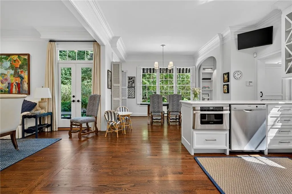 3389 Rilman Road Nw, Atlanta, Georgia 30327, 5 Bedrooms Bedrooms, ,6 BathroomsBathrooms,Residential,For Sale,3389 Rilman Road Nw,7642143