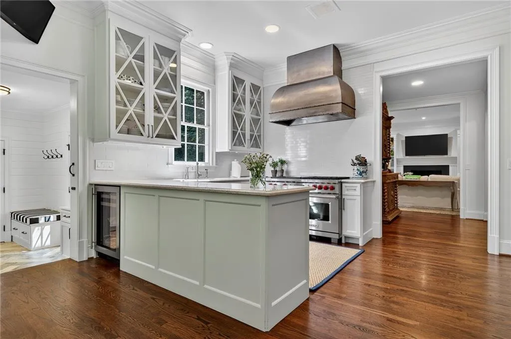 3389 Rilman Road Nw, Atlanta, Georgia 30327, 5 Bedrooms Bedrooms, ,6 BathroomsBathrooms,Residential,For Sale,3389 Rilman Road Nw,7642143