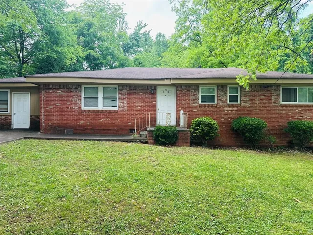 3724 Redan Road, Decatur, Georgia 30032