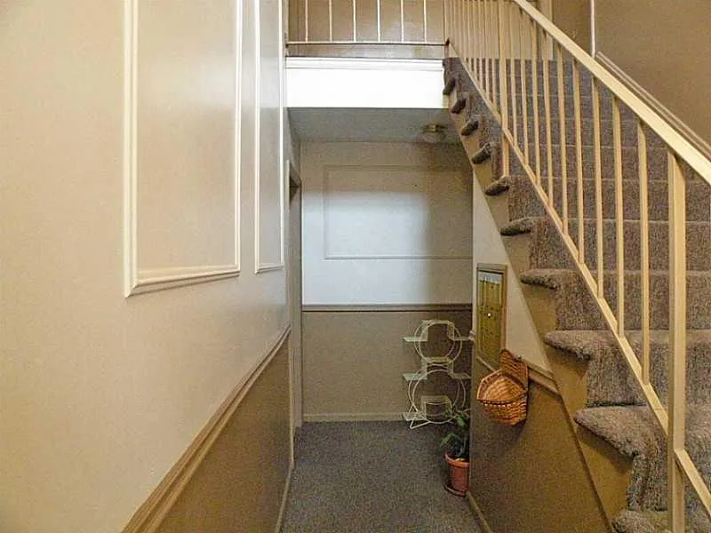 6700 Roswell Road Unit 12a, Sandy Springs, Georgia 30328, 3 Bedrooms Bedrooms, ,2 BathroomsBathrooms,Residential,Sold,6700 Roswell Road Unit 12a,5106667