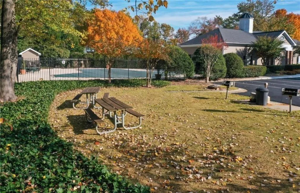 1204 Brighton Point, Atlanta, Georgia 30328, 2 Bedrooms Bedrooms, ,2 BathroomsBathrooms,Residential,Sold,1204 Brighton Point,7458831