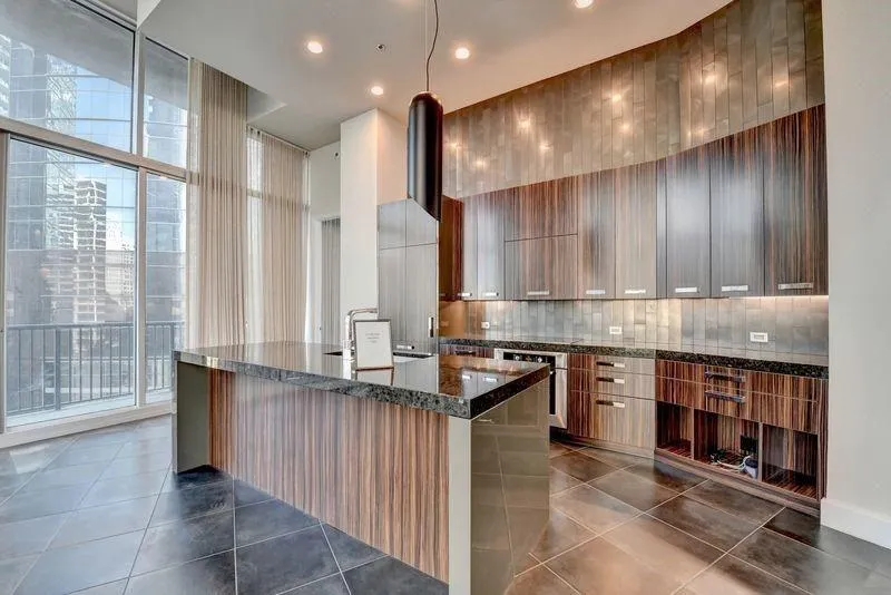 1080 Peachtree Street Ne Unit 703, Atlanta, Georgia 30309, 2 Bedrooms Bedrooms, 0 ,2 BathroomsBathrooms,Residential,For Sale,1080 Peachtree Street Ne Unit 703,7710488