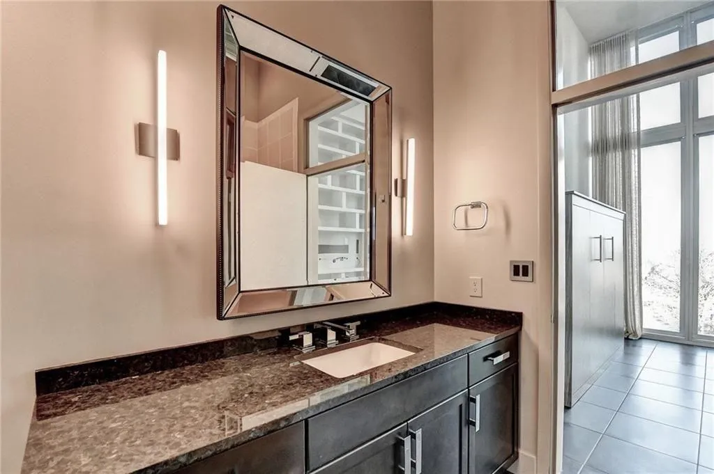 1080 Peachtree Street Ne Unit 703, Atlanta, Georgia 30309, 2 Bedrooms Bedrooms, 0 ,2 BathroomsBathrooms,Residential,For Sale,1080 Peachtree Street Ne Unit 703,7710488