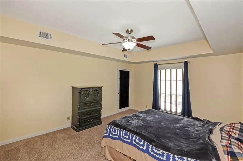 5145 Chemin De Vie Unit 5145, Atlanta, Georgia 30342, 2 Bedrooms Bedrooms, ,2 BathroomsBathrooms,Residential,Sold,5145 Chemin De Vie Unit 5145,6009828