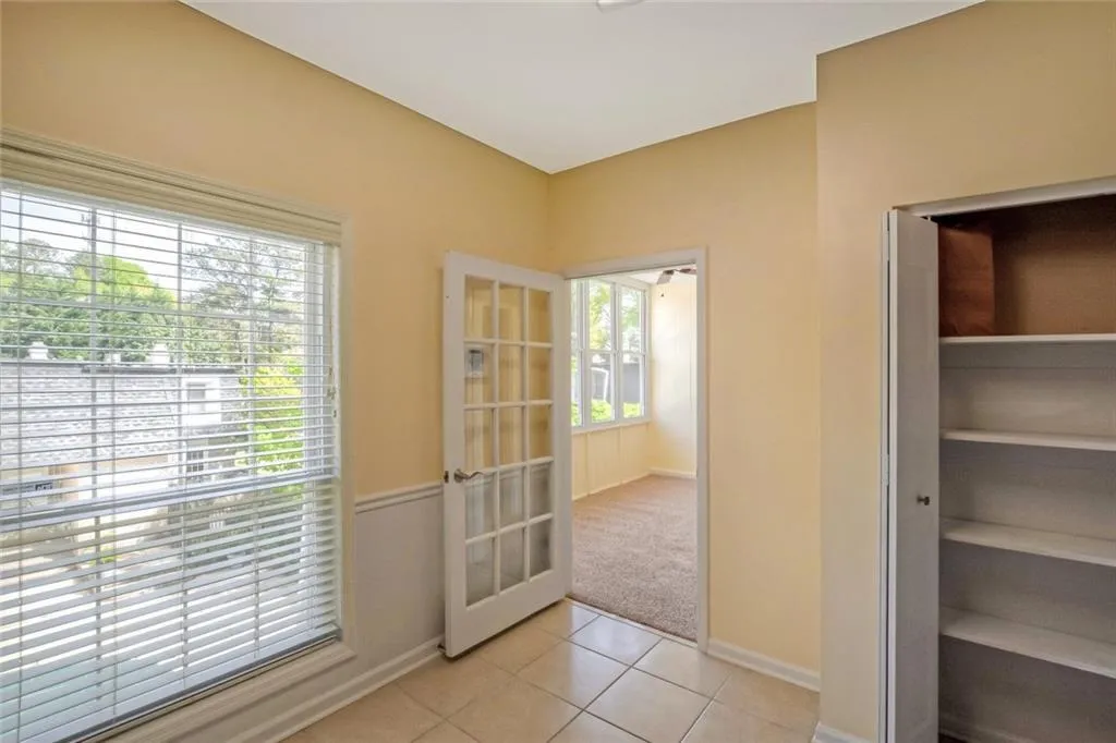 5145 Chemin De Vie Unit 5145, Atlanta, Georgia 30342, 2 Bedrooms Bedrooms, ,2 BathroomsBathrooms,Residential,Sold,5145 Chemin De Vie Unit 5145,6009828