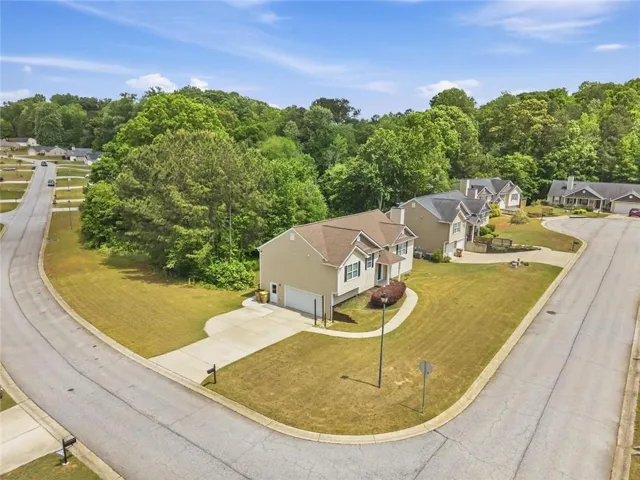 2126 Crown Park Drive, Winder, Georgia 30680