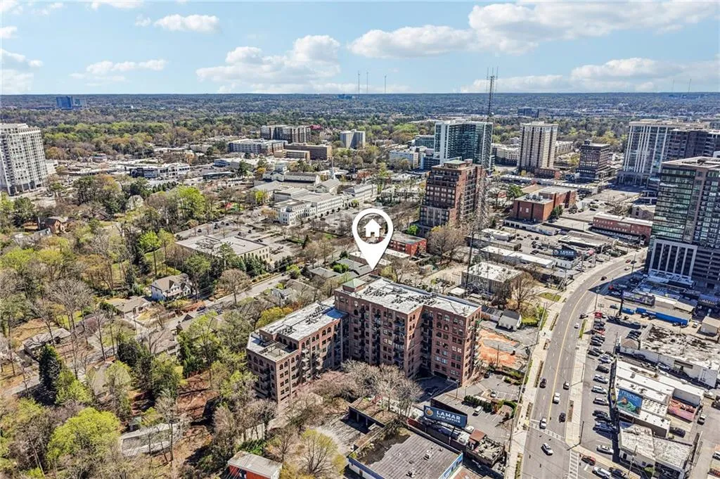 3235 Roswell Road Ne Unit 506, Atlanta, Georgia 30305, 3 Bedrooms Bedrooms, 0 ,3 BathroomsBathrooms,Residential,For Sale,3235 Roswell Road Ne Unit 506,7731025