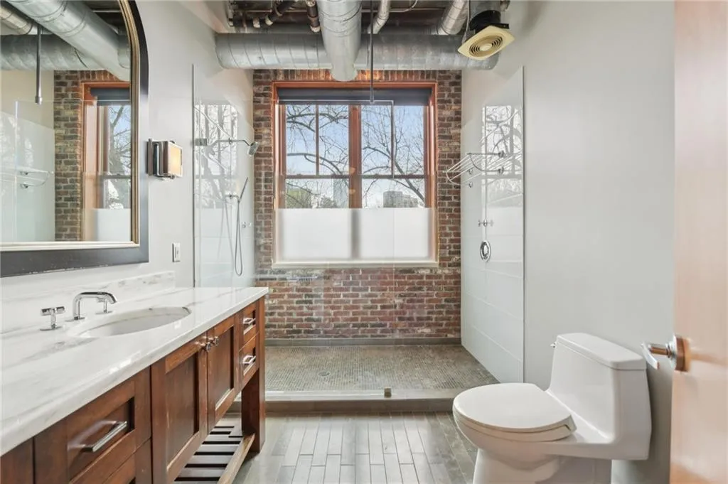 3235 Roswell Road Ne Unit 506, Atlanta, Georgia 30305, 3 Bedrooms Bedrooms, 0 ,3 BathroomsBathrooms,Residential,For Sale,3235 Roswell Road Ne Unit 506,7731025