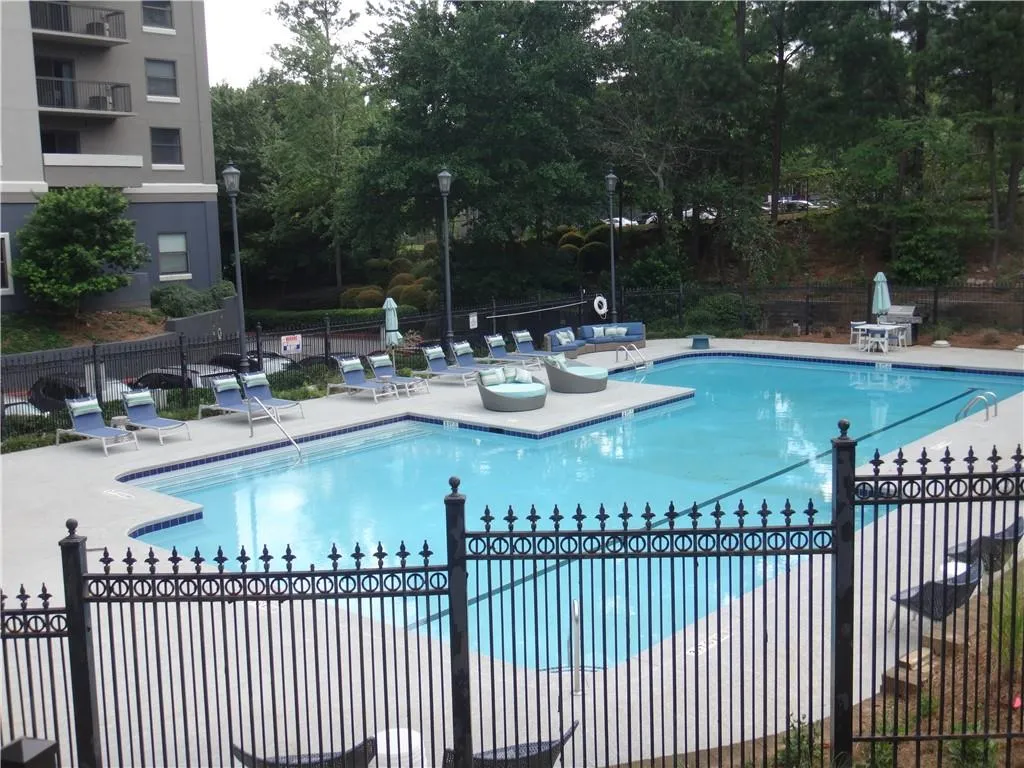 795 Hammond Drive Unit 806, Atlanta, Georgia 30328, 2 Bedrooms Bedrooms, ,1 BathroomBathrooms,Residential,Sold,795 Hammond Drive Unit 806,6749982