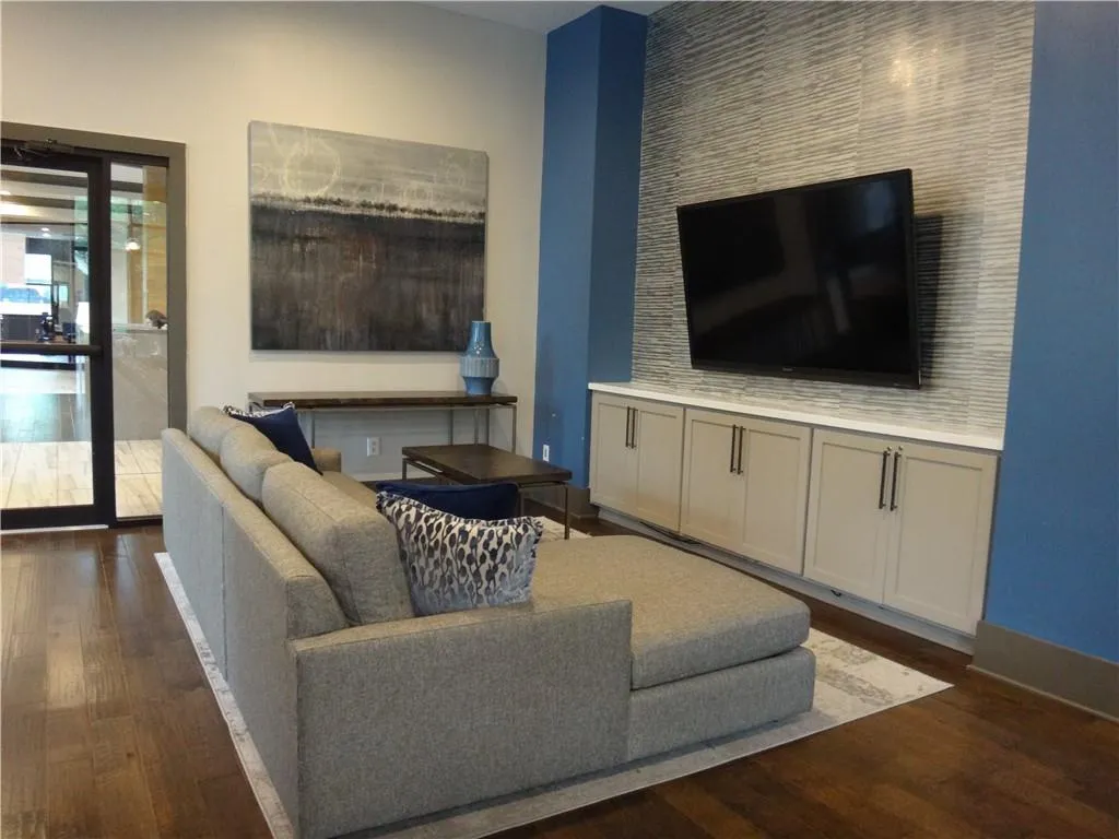 795 Hammond Drive Unit 806, Atlanta, Georgia 30328, 2 Bedrooms Bedrooms, ,1 BathroomBathrooms,Residential,Sold,795 Hammond Drive Unit 806,6749982