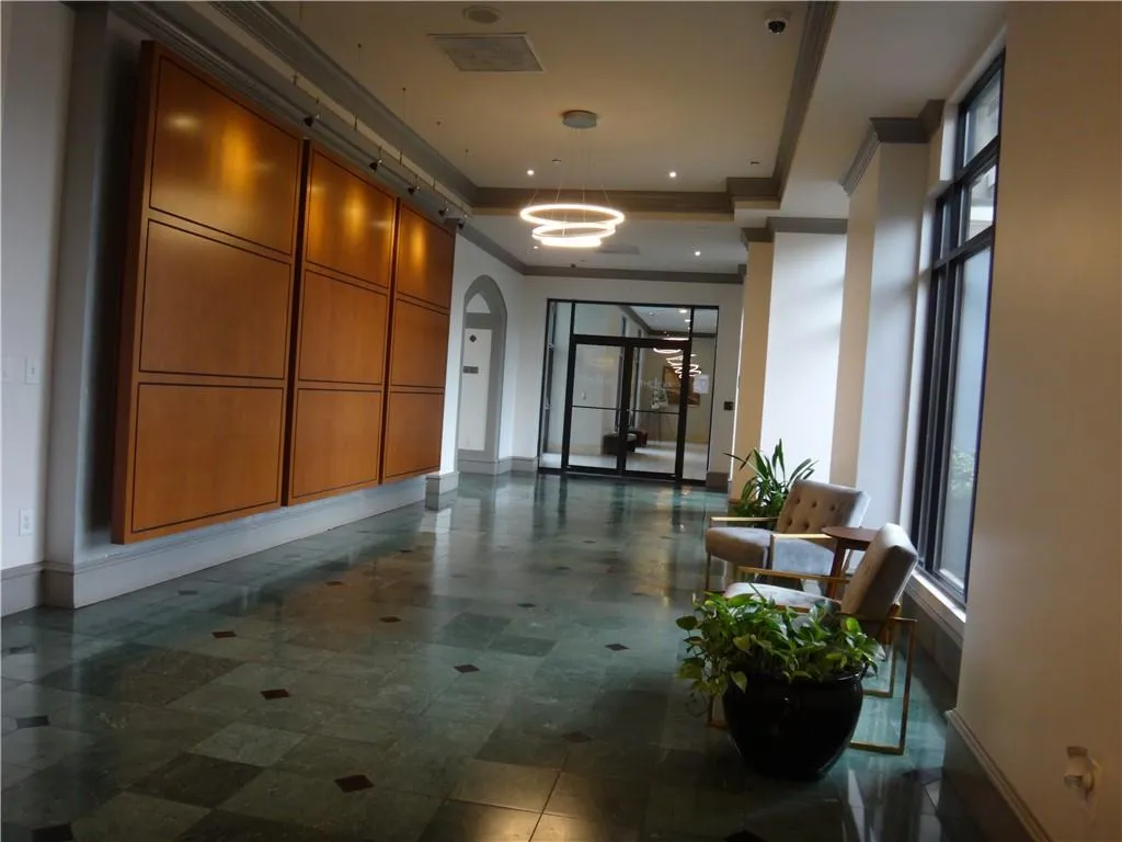 795 Hammond Drive Unit 806, Atlanta, Georgia 30328, 2 Bedrooms Bedrooms, ,1 BathroomBathrooms,Residential,Sold,795 Hammond Drive Unit 806,6749982