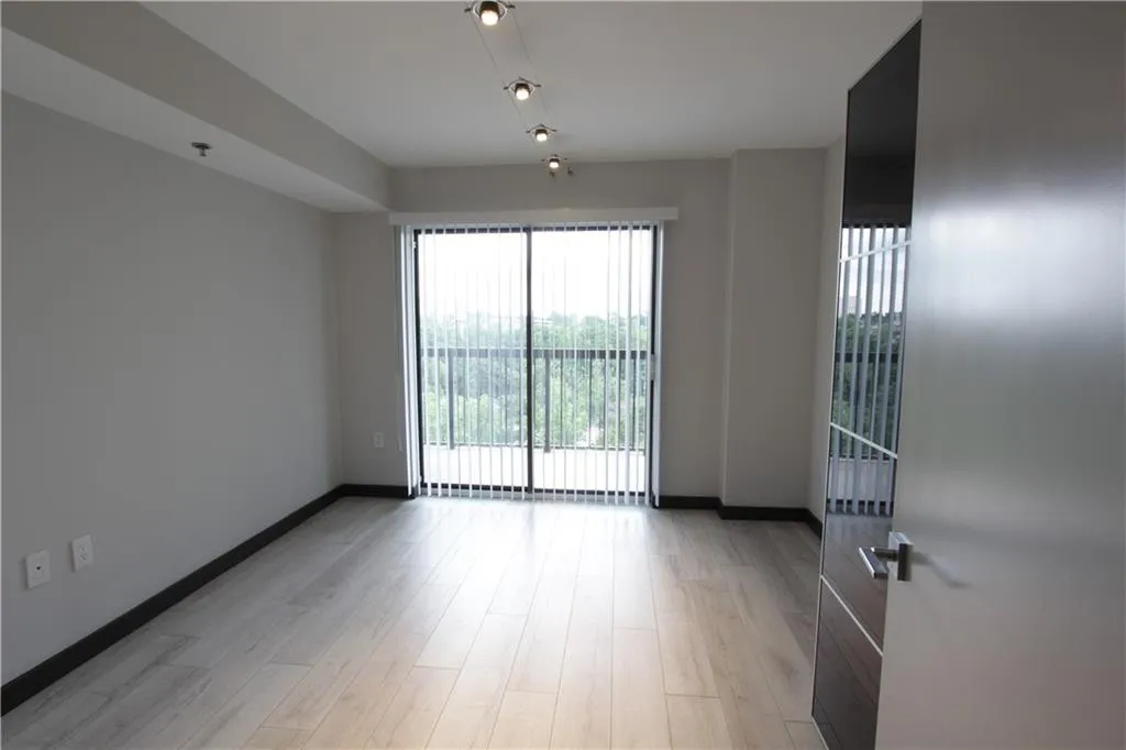 795 Hammond Drive Unit 806, Atlanta, Georgia 30328, 2 Bedrooms Bedrooms, ,1 BathroomBathrooms,Residential,Sold,795 Hammond Drive Unit 806,6749982