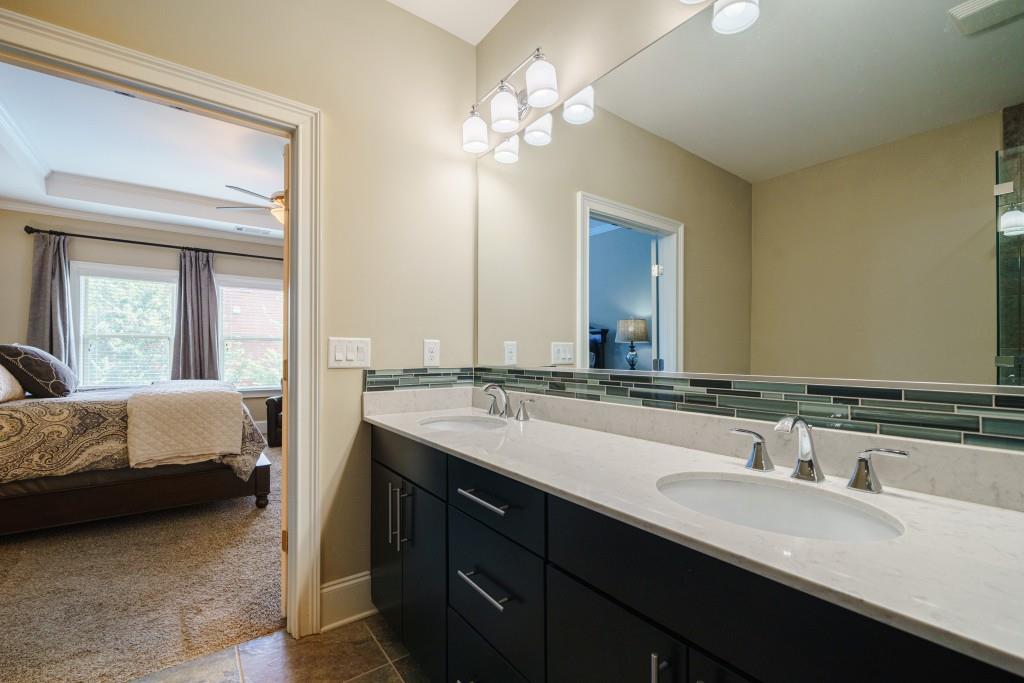 405 Alderwood Street, Sandy Springs, Georgia 30328, 3 Bedrooms Bedrooms, ,3 BathroomsBathrooms,Residential,Sold,405 Alderwood Street,7275747