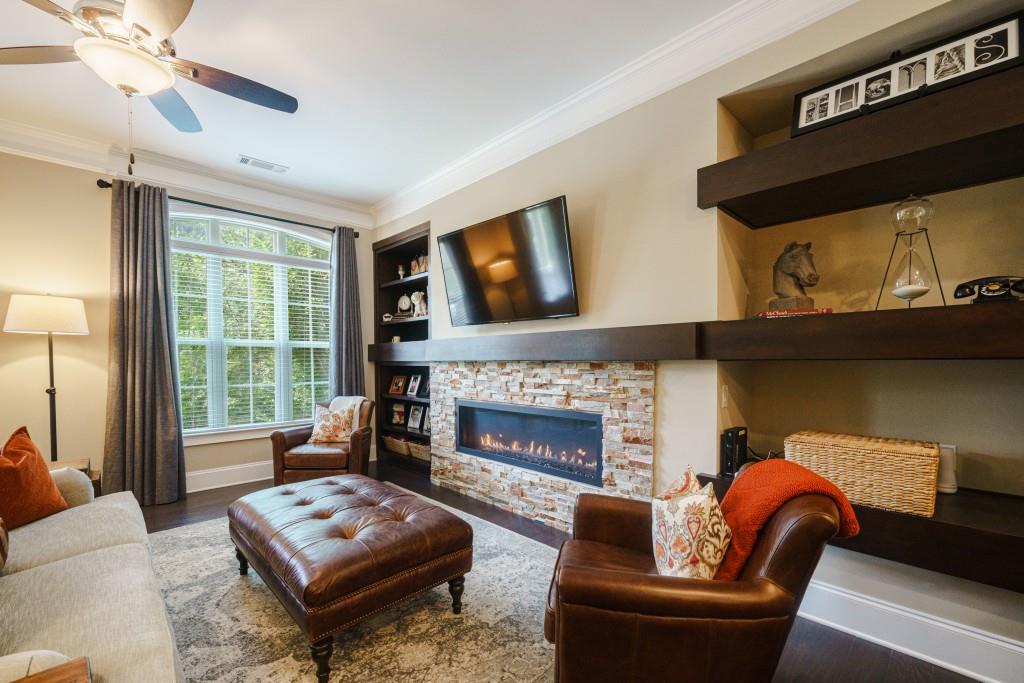 405 Alderwood Street, Sandy Springs, Georgia 30328, 3 Bedrooms Bedrooms, ,3 BathroomsBathrooms,Residential,Sold,405 Alderwood Street,7275747
