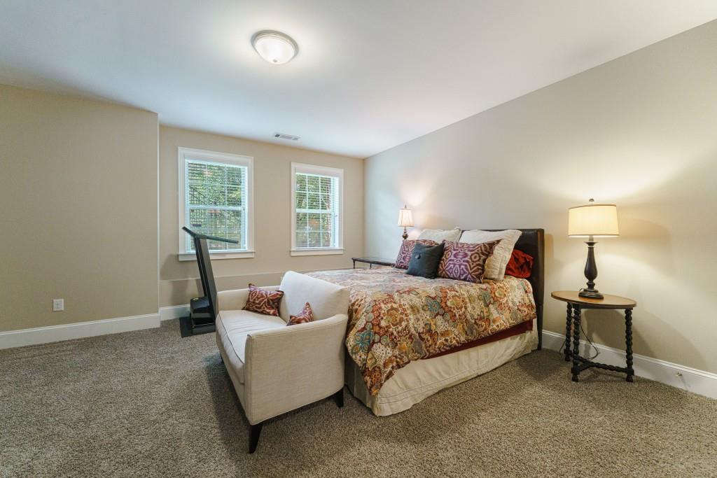 405 Alderwood Street, Sandy Springs, Georgia 30328, 3 Bedrooms Bedrooms, ,3 BathroomsBathrooms,Residential,Sold,405 Alderwood Street,7275747