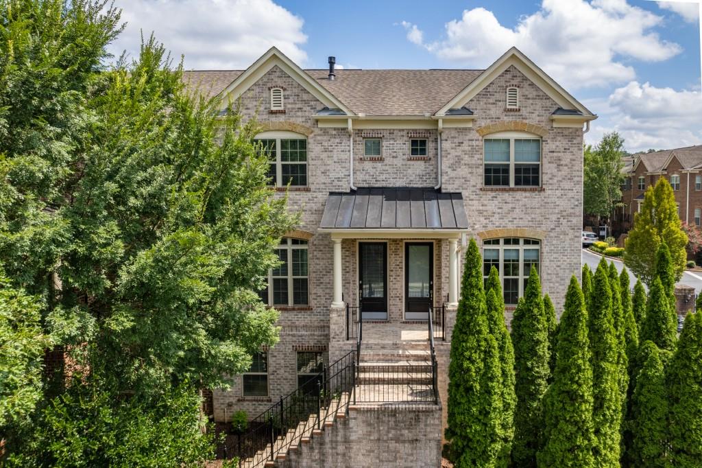 405 Alderwood Street, Sandy Springs, Georgia 30328, 3 Bedrooms Bedrooms, ,3 BathroomsBathrooms,Residential,Sold,405 Alderwood Street,7275747