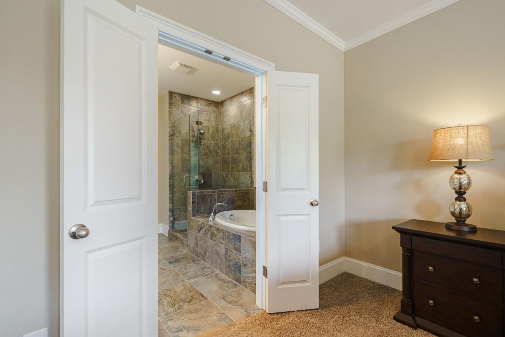 405 Alderwood Street, Sandy Springs, Georgia 30328, 3 Bedrooms Bedrooms, ,3 BathroomsBathrooms,Residential,Sold,405 Alderwood Street,7275747