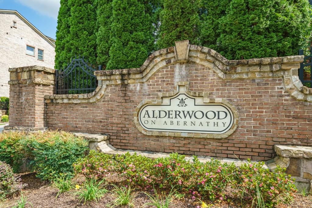 405 Alderwood Street, Sandy Springs, Georgia 30328, 3 Bedrooms Bedrooms, ,3 BathroomsBathrooms,Residential,Sold,405 Alderwood Street,7275747